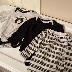 3 piece Kenneth Cole Baby Long sleeve onesies 9M